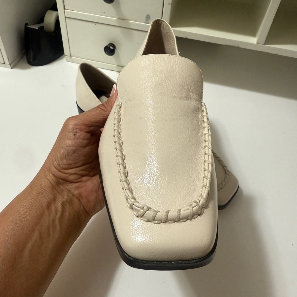 Dolce Vita Beny women's Cream Loafers, in excellent condition - Picture 15 of 16
